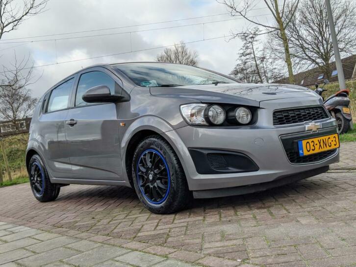 Chevrolet Aveo 1.3D 5-DEURS 2012 Grijs