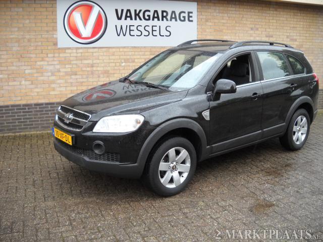 Chevrolet Captiva 2.4i Style 2WD 