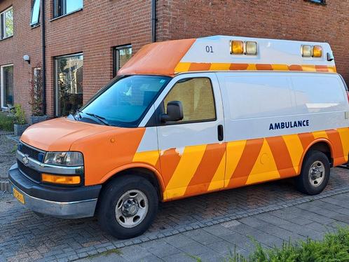 Chevrolet Chevy VAN Ambulance 2005 Wit 5.3 liter V8 camper