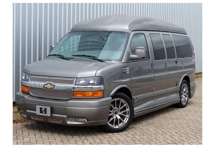 Chevrolet Chevy Van explorer limited se 