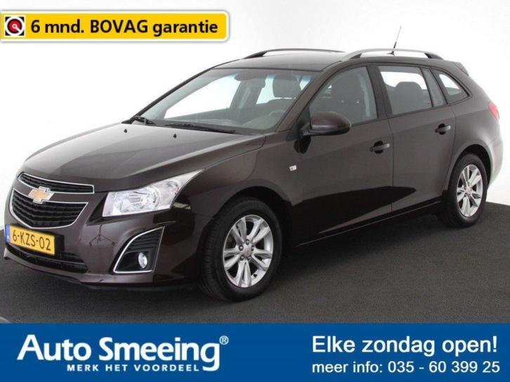 Chevrolet Cruze Station Wagon 1.4T LTZ Navigatie LM Velgen