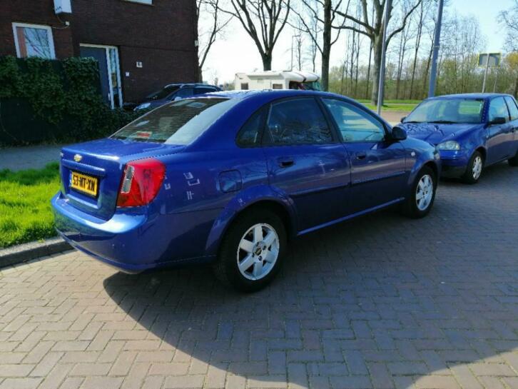 Chevrolet Daewoo Nubira 1.8 Blauw luxe uitvoering 