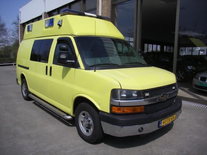 Chevrolet Express Ambulance - Ambulanz - ambulancia