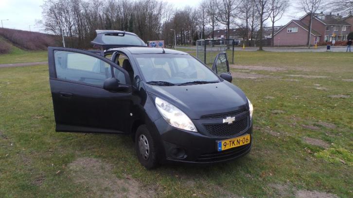 Chevrolet Spark 1,0 5drs, zeer weinig km, rijd 1op20, bj2012