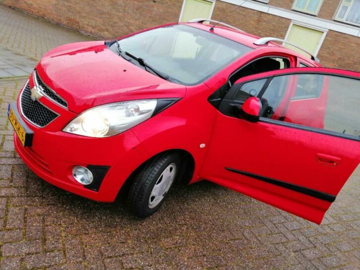 Chevrolet Spark 1.0 Bifuel 2012 Rood