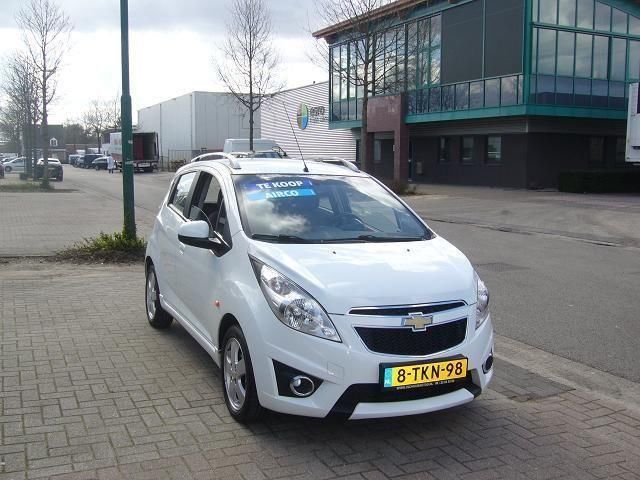 Chevrolet Spark 1.2 16V LT 5 DEURS SPORT FULL OPTIES