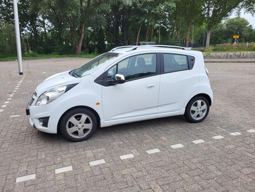 Chevrolet Spark 1.2 2010 Wit