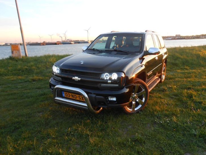 Chevrolet Trailblazer 4.2L 2003 Zwart met HAGELNIEUW BLOK