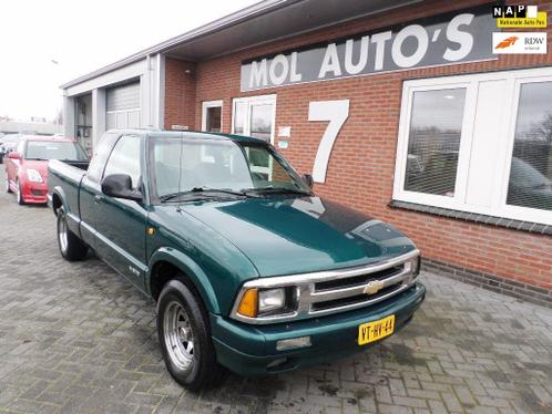 Chevrolet USA S-10 2.2 1SB Extended Cab REDNECK Edition