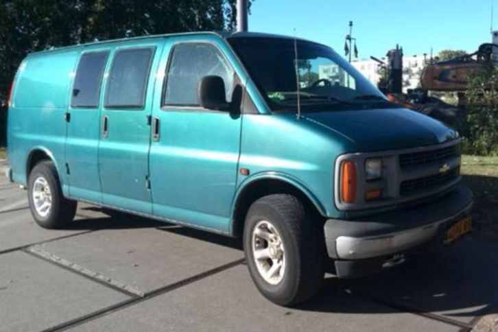 Chevy Van Express 6500 TD