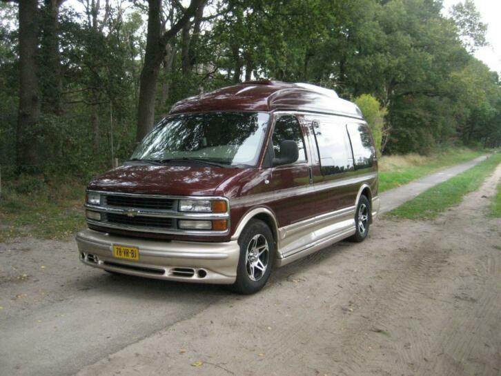 Chevy van Express bouwjaar 2000 echt een blikvanger