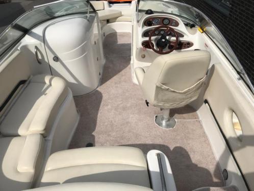 Chris Craft 230 V8 Sport Deck Bowrider No Sea Ray Bayliner