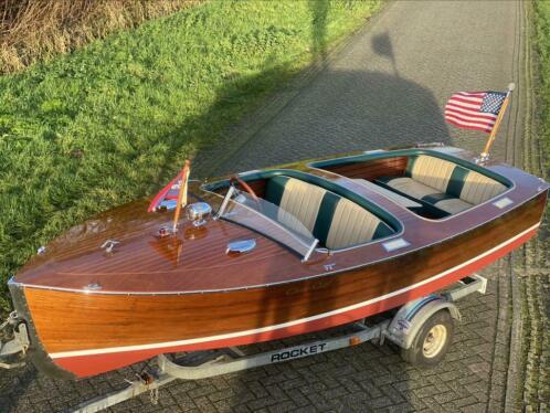 Chris-Craft sportman 15.5 (Nieuwstraat)