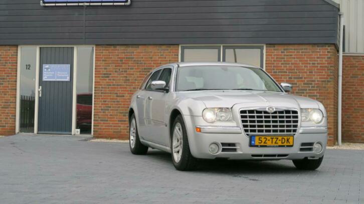 Chrysler 300C 2.7 V6 Touring 108dkm