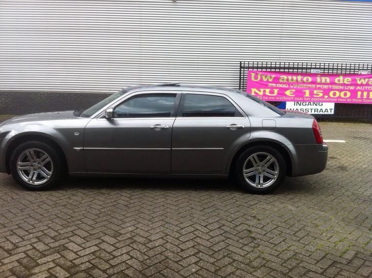 Chrysler 300C 3.0 CRD V6 AUT 2006 Grijs