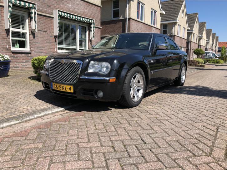 Chrysler 300C 3.0 CRD V6 AUT 2007 Zwart