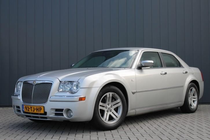 Chrysler 300C 3.0 V6 CRD AUTOMAAT  LEDER  NAVI  10-2006