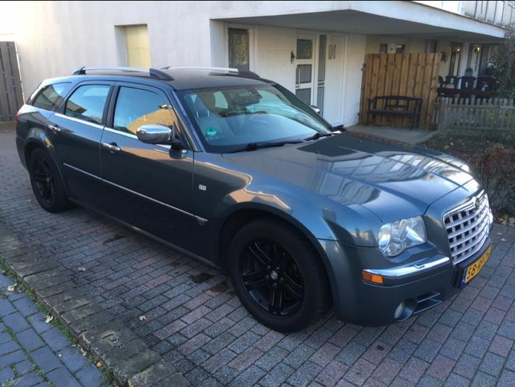 Chrysler 300C 3.5 I V6 Touring AUT 2005 Grijs