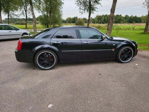 Chrysler 300C 5.7 V8 AUT 2004 Zwart 22inch