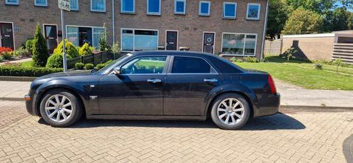 Chrysler 300C 5.7 V8 AUT 2004 Zwart loop of sloop