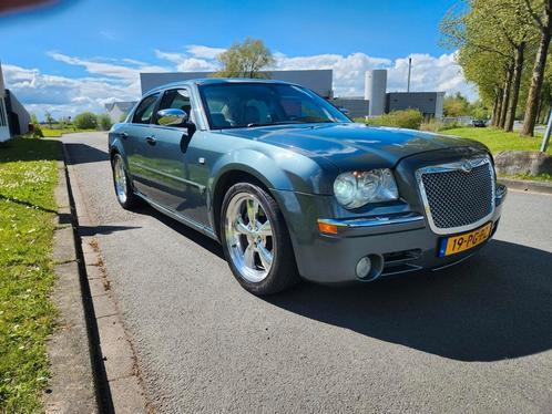 Chrysler 300C 5.7 V8 HEMI 340 pk inruil  ruilen  mog.  .