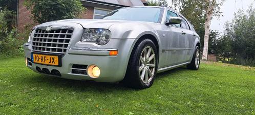 Chrysler 300C Touring Hemi 5.7 V8 AWD LPG