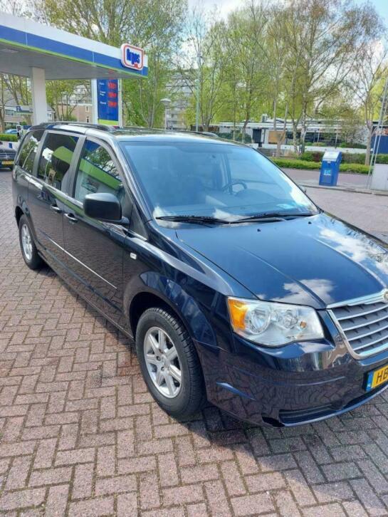 Chrysler GD Voyager 2.8 CRD 2010 Blauw automaat