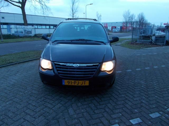 Chrysler Grand Voyager 2.8 CRD LX 7 pers apk dec 2015 kijk s