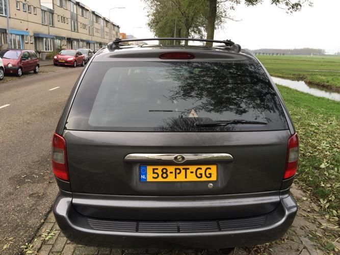 Chrysler Grand-Voyager 2.8 CRD LX AUT 2004 Grijs