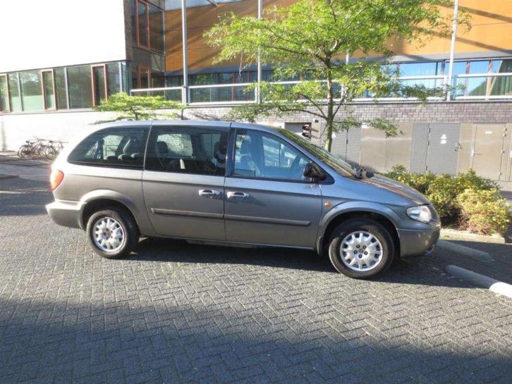 Chrysler Grand Voyager 2.8 CRD SE Luxe airco-ACC 7 pers