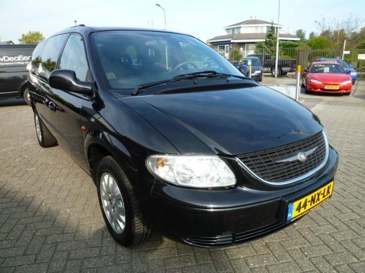 Chrysler Grand Voyager 3.3i V6 SE Luxe (bj 2004, automaat)