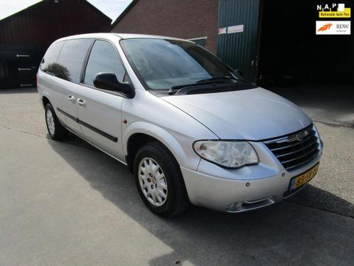 Chrysler Grand Voyager 3.3i V6 SE Luxe clima navi leer mooi