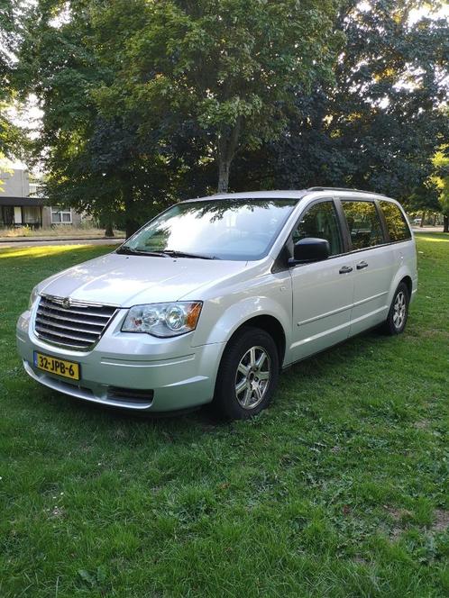 Chrysler Grand-Voyager 3.8 I LX  Stow amp Go 7 Pers. 2009