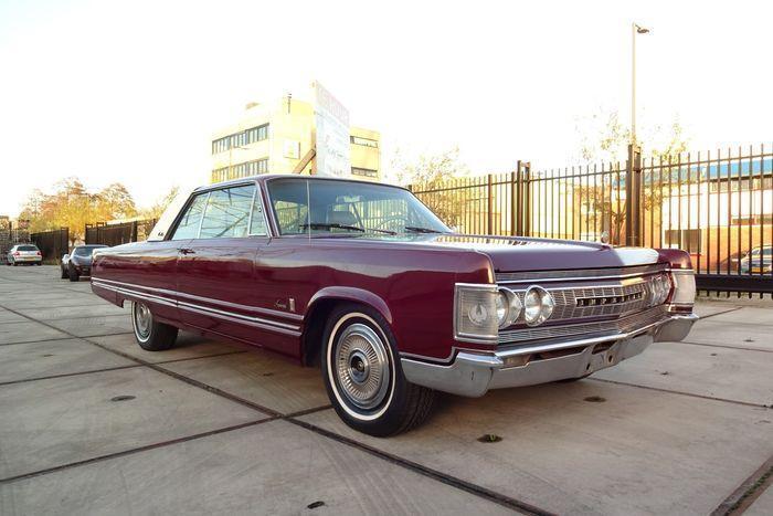 Chrysler Imperial Crown Coupe 440CI (7,2L) V8 375PK - 1967