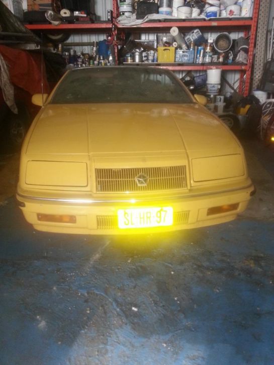 Chrysler LE-Baron 2.2 I Conv Turbo AUT U9 1988 Geel