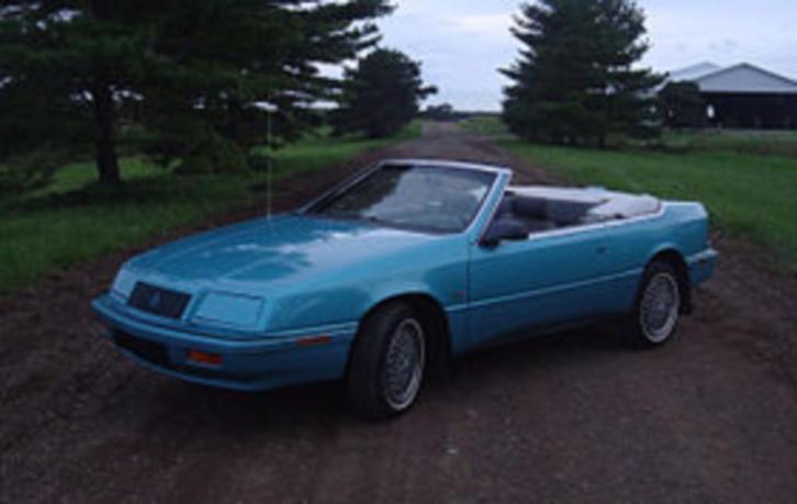 Chrysler LE-Baron 3.0 I LX Cabrio V6 AUT E2 1992 Blauw