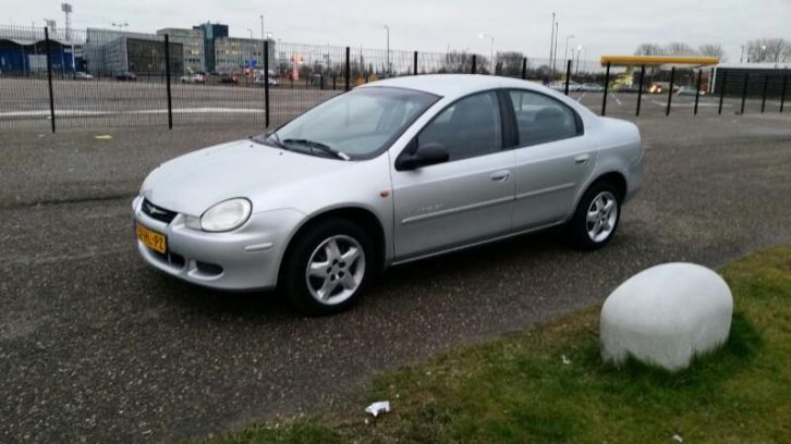 Chrysler Neon 1.6 I 16V 2001 Grijs