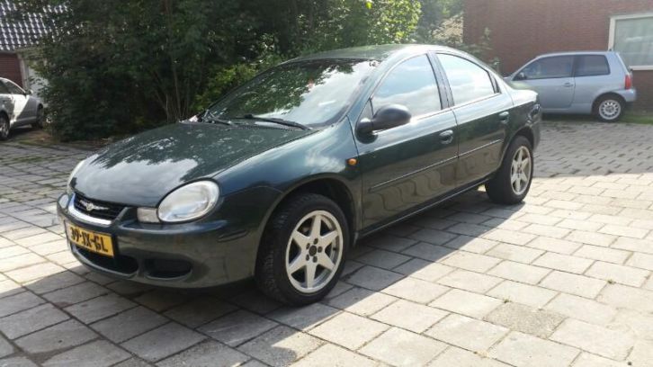 Chrysler Neon 1.6 I 16V 2002 Groen in nette staat te koop