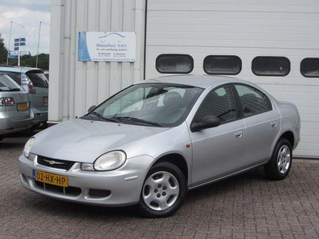 Chrysler Neon 1.6i 16V SE Airco Zuinig Zgan APK (bj 2002)