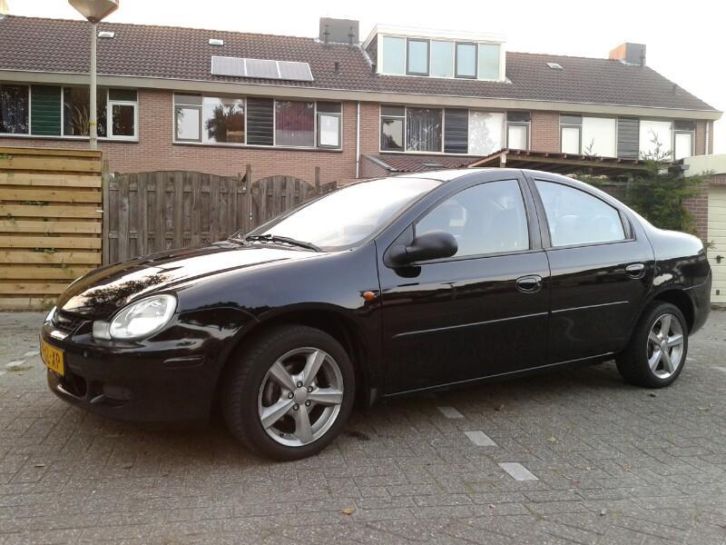 Chrysler Neon 2.0 I 16V G3 LPG AUT 2001 Zwart