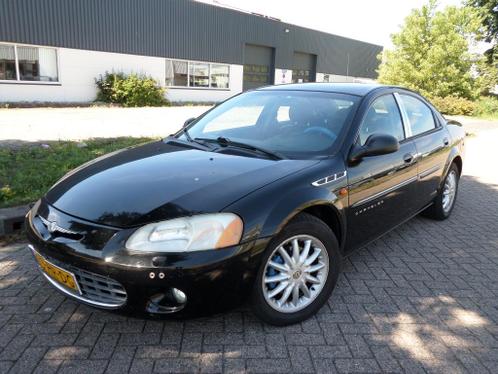 Chrysler Sebring 2.7i 24V LX AUTOMAAT LEER STOELVERWARMING I