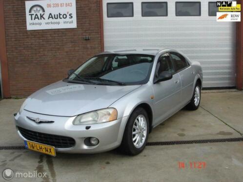 Chrysler Sebring 2.7i-V6 24V LEAUTOMAATLeerairco