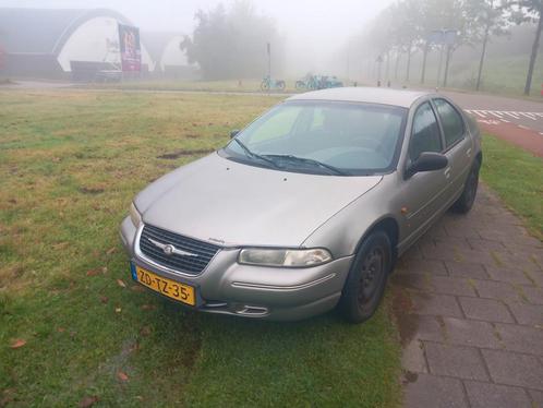 Chrysler Stratus 2.0i-16V LE