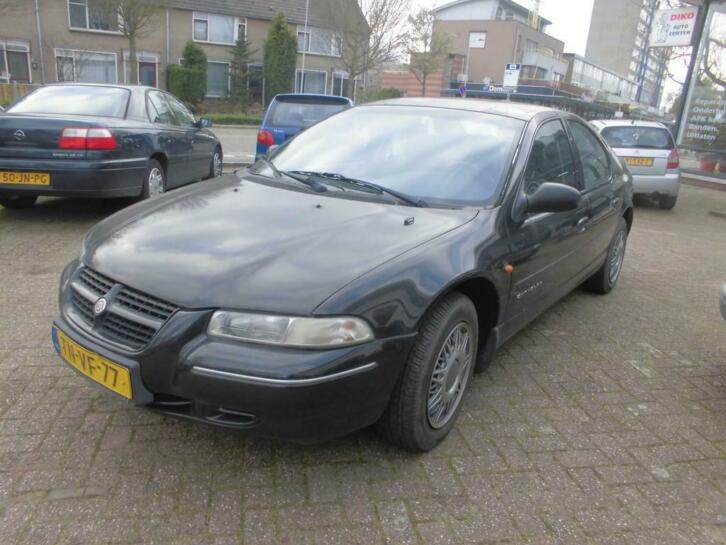 Chrysler Stratus 2.0i-16V LE (bj 1998, automaat)