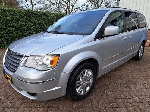 Chrysler Town amp Country 3.8 V6 LEERCLIMATCRUISE7-PERSOONS