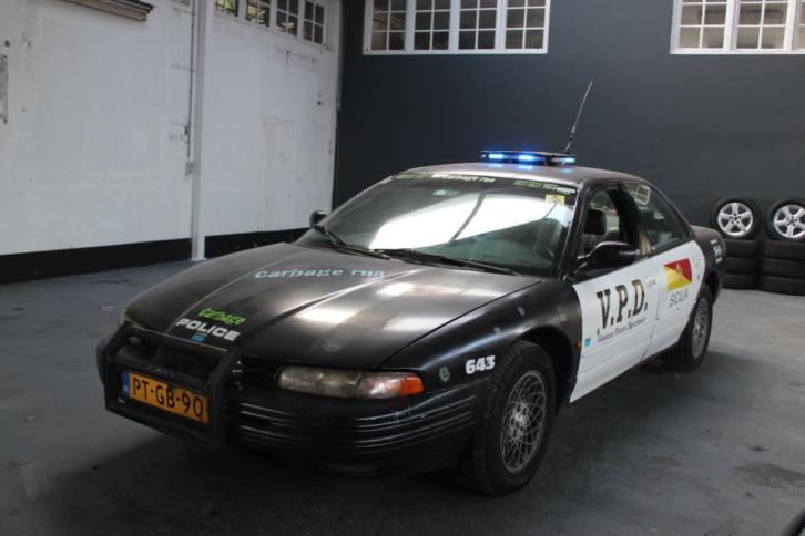 Chrysler Vision 3.5i-24V V6 LE Carbagerun Police