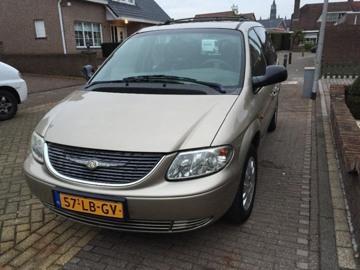 Chrysler Voyager 2.4 I 2002 Bruin