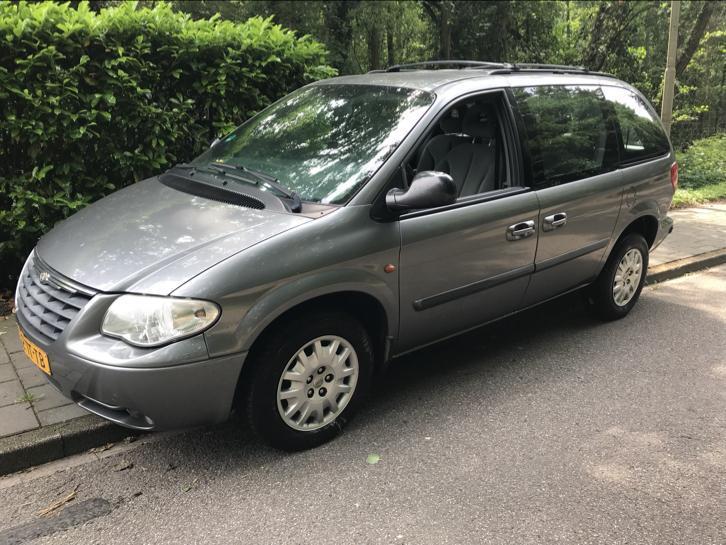 Chrysler Voyager 2.4 I 2007 Grijs. Met Lpg G3