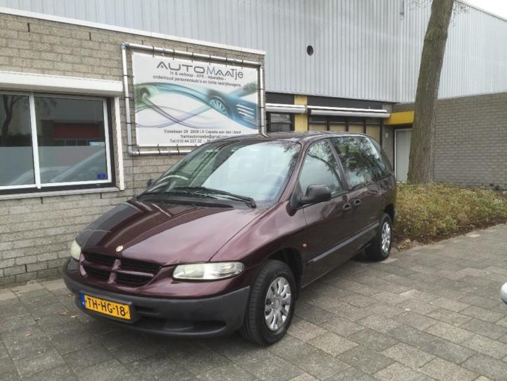 Chrysler Voyager 2.4 I SE mooie staat, 7 persoons, airco