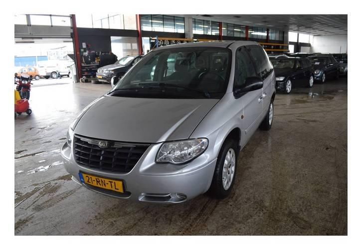 Chrysler Voyager 2.4i